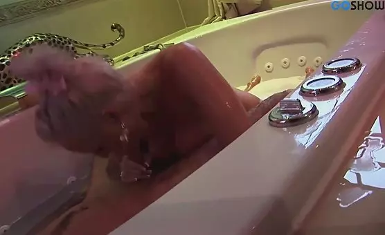 Wet Blondes Kinky Bathroom Orgy